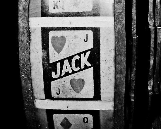 How-to-Win-at-Blackjack-Pro-Tips CardsHouse