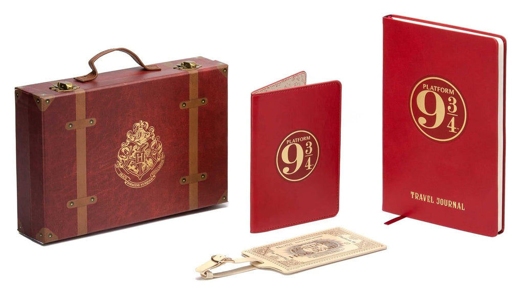 Harry Potter: Platform 9-3/4 Travel Set Insight Editions Insight Editions