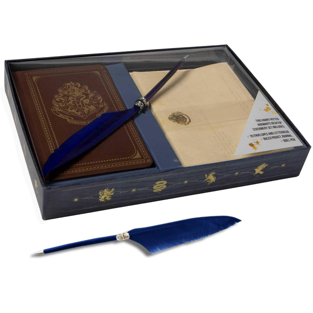 Harry Potter: Hogwarts School of Witchcraft and Wizardry Desktop Stationery Set (With Pen) Insight Editions Insight Editions