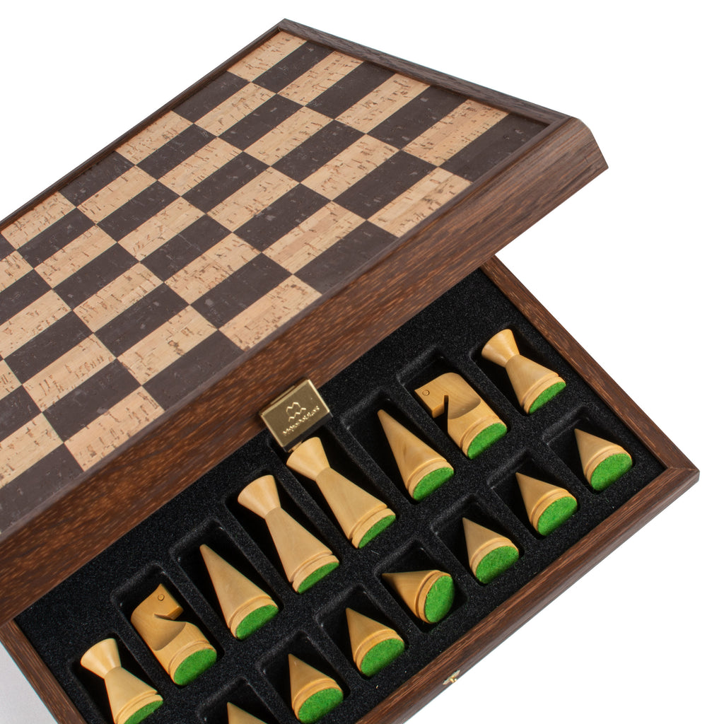 Brown Natural Cork Chessboard 34cm Inlaid on wooden box with natural & brown chessmen Manopoulos Manopoulos