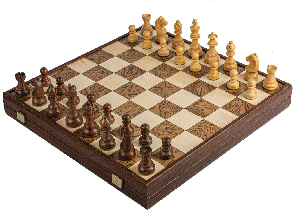 Walnut Chess set 43x43cm (Medium) with Staunton Chessmen Manopoulos Manopoulos